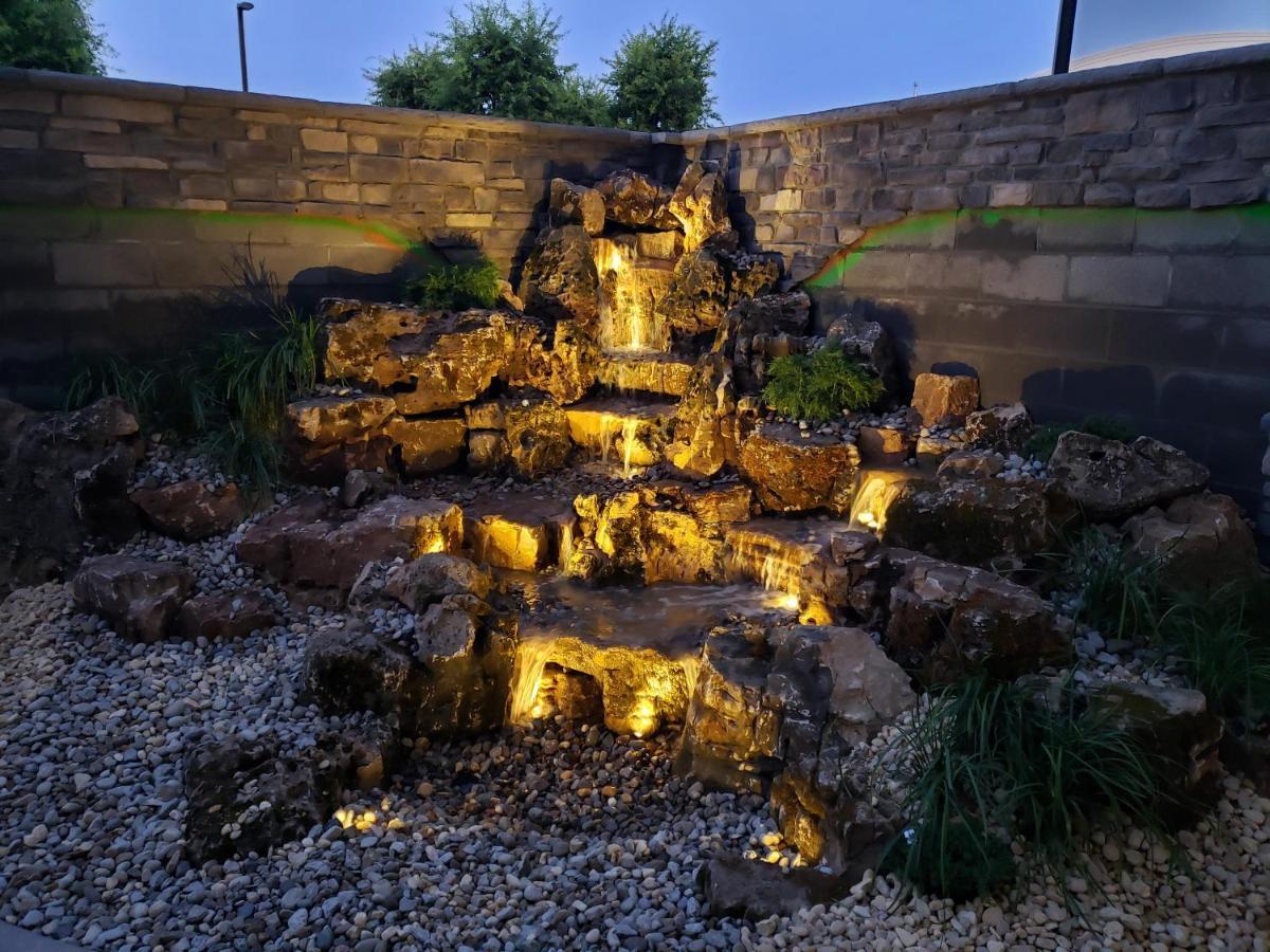 Holiday Inn & Suites - Hopkinsville - Convention Ctr By Ihg Εξωτερικό φωτογραφία
